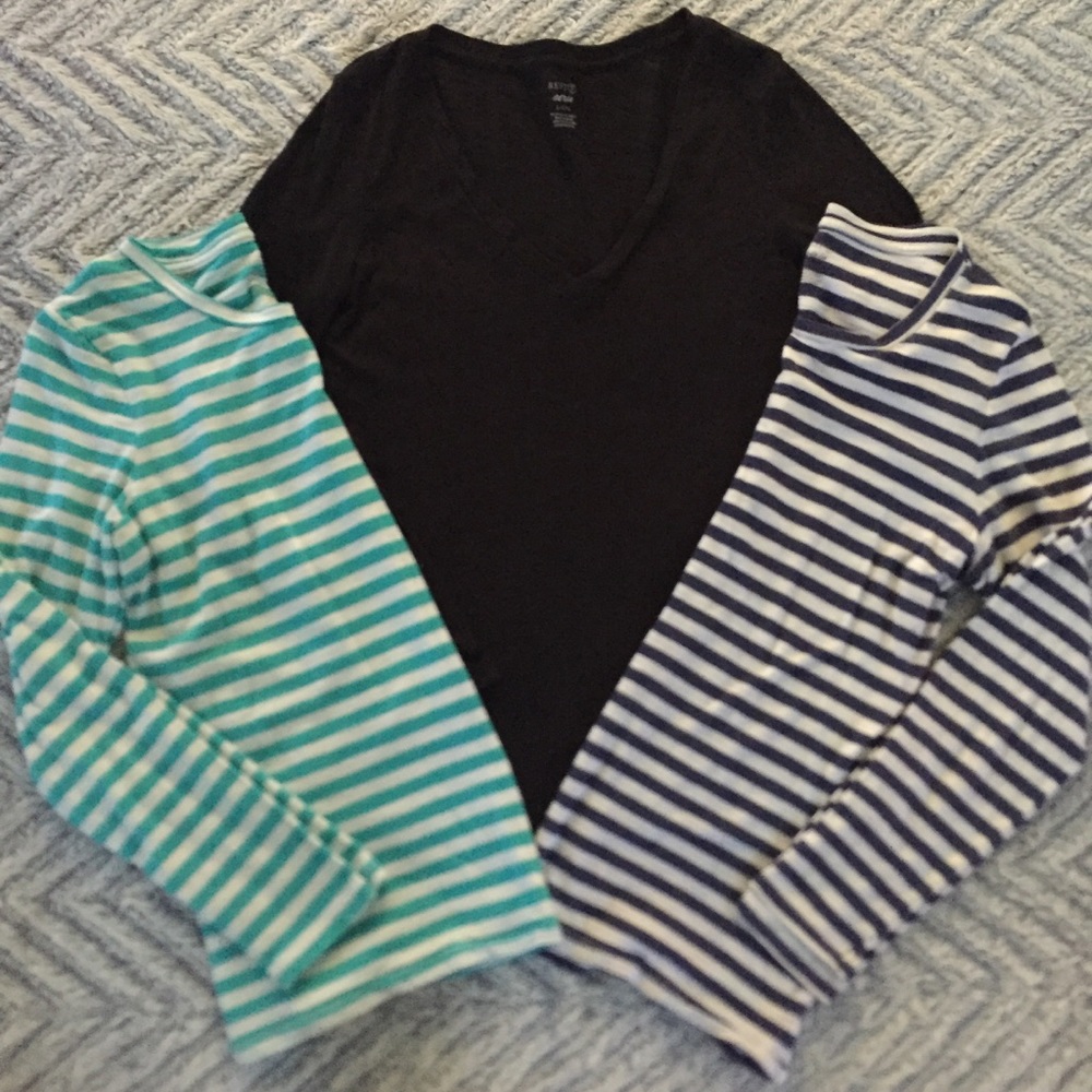Set of 3 Aerie Best T Long Sleeve T’s Sz L